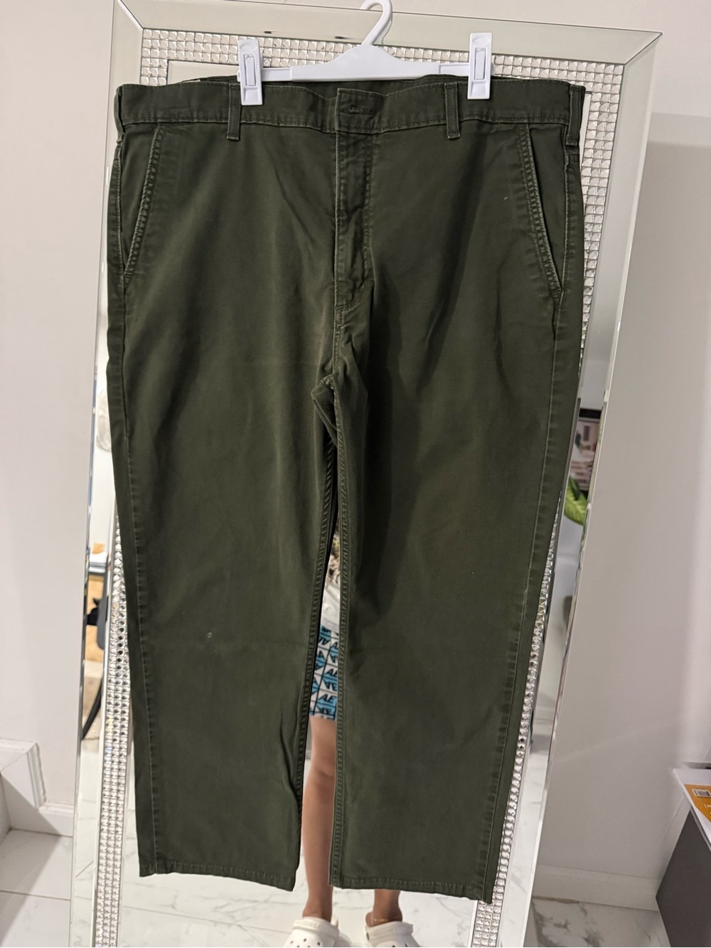 Levi's Olive Chino Pants for Men